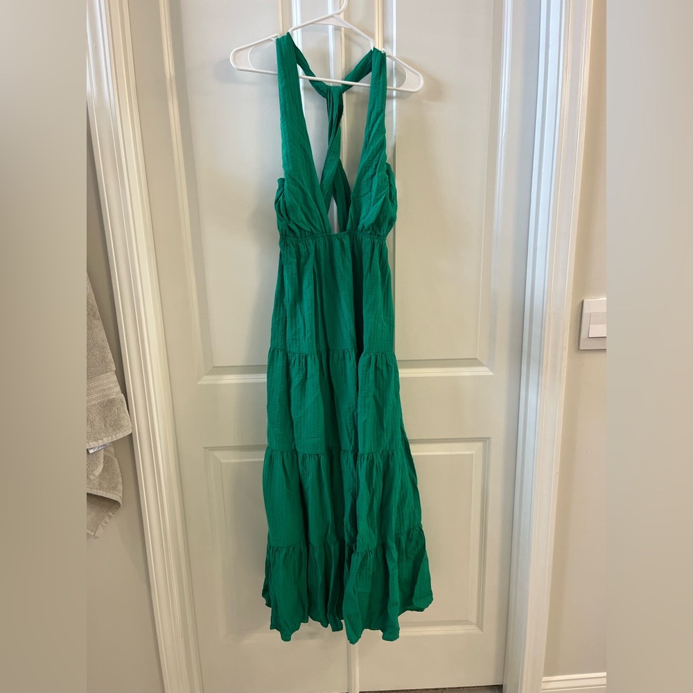 Green tiered maxi dress deep v neckline open back size Small